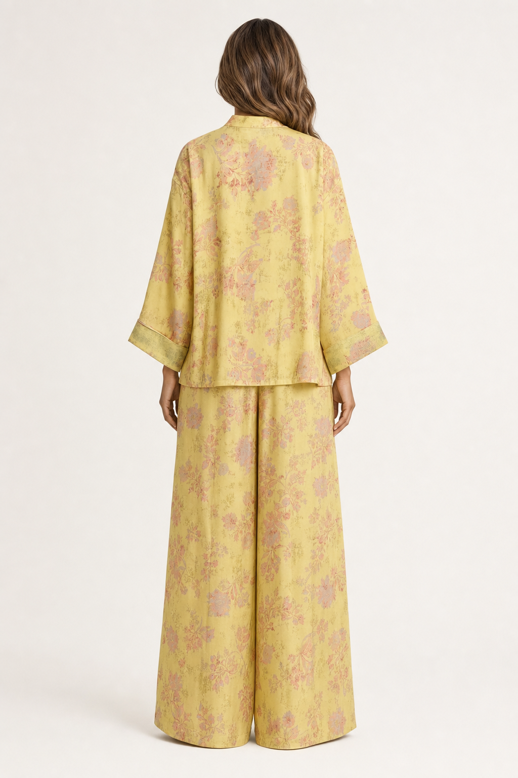 Conjunto oriental de dos piezas con chaqueta de jacquard floral