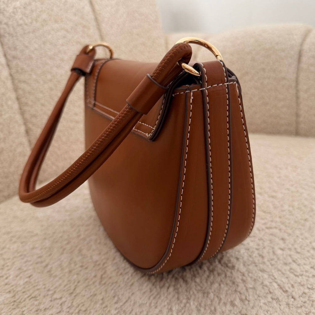 Bolso bandolera de media luna