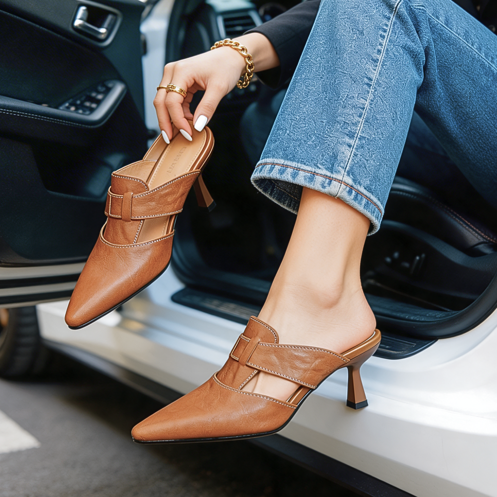 Aubrey Monroe | Zapatos de tacón de piel auténtica