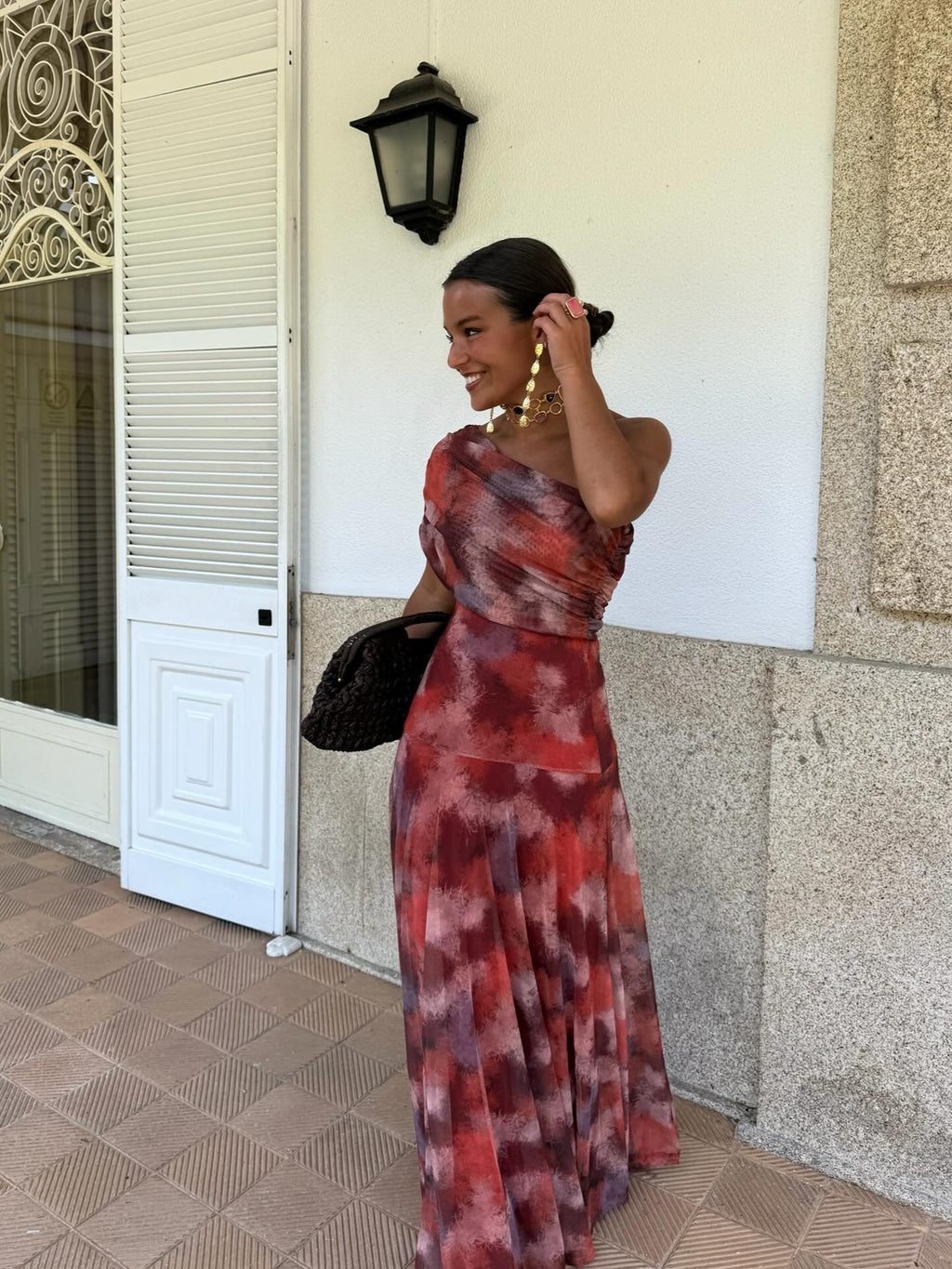 Valentina™ | Vestido largo de acuarela con hombros al aire