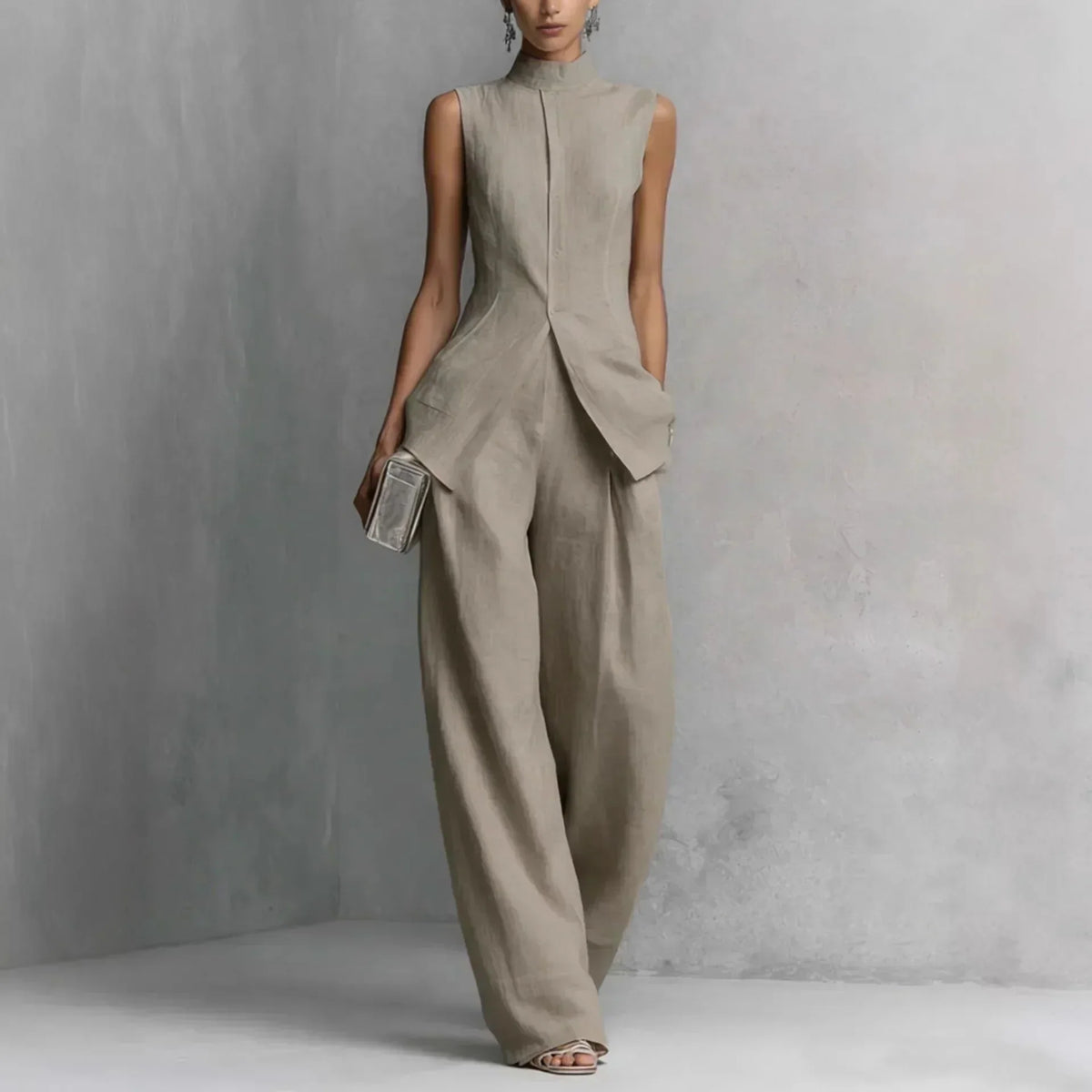 Conjunto de dos piezas con top asimétrico de cuello alto y pantalón ancho