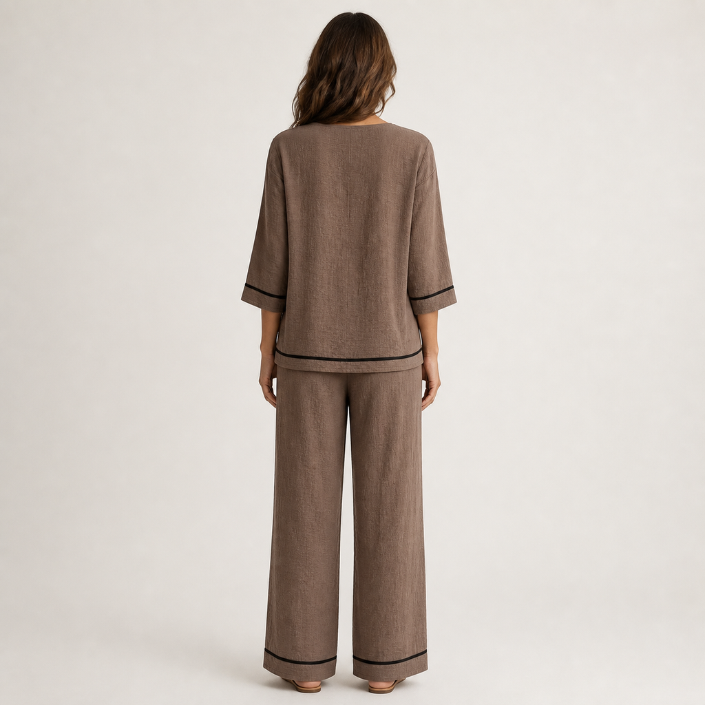 Conjunto Altea de dos piezas con blusa holgada y pantalón fluido