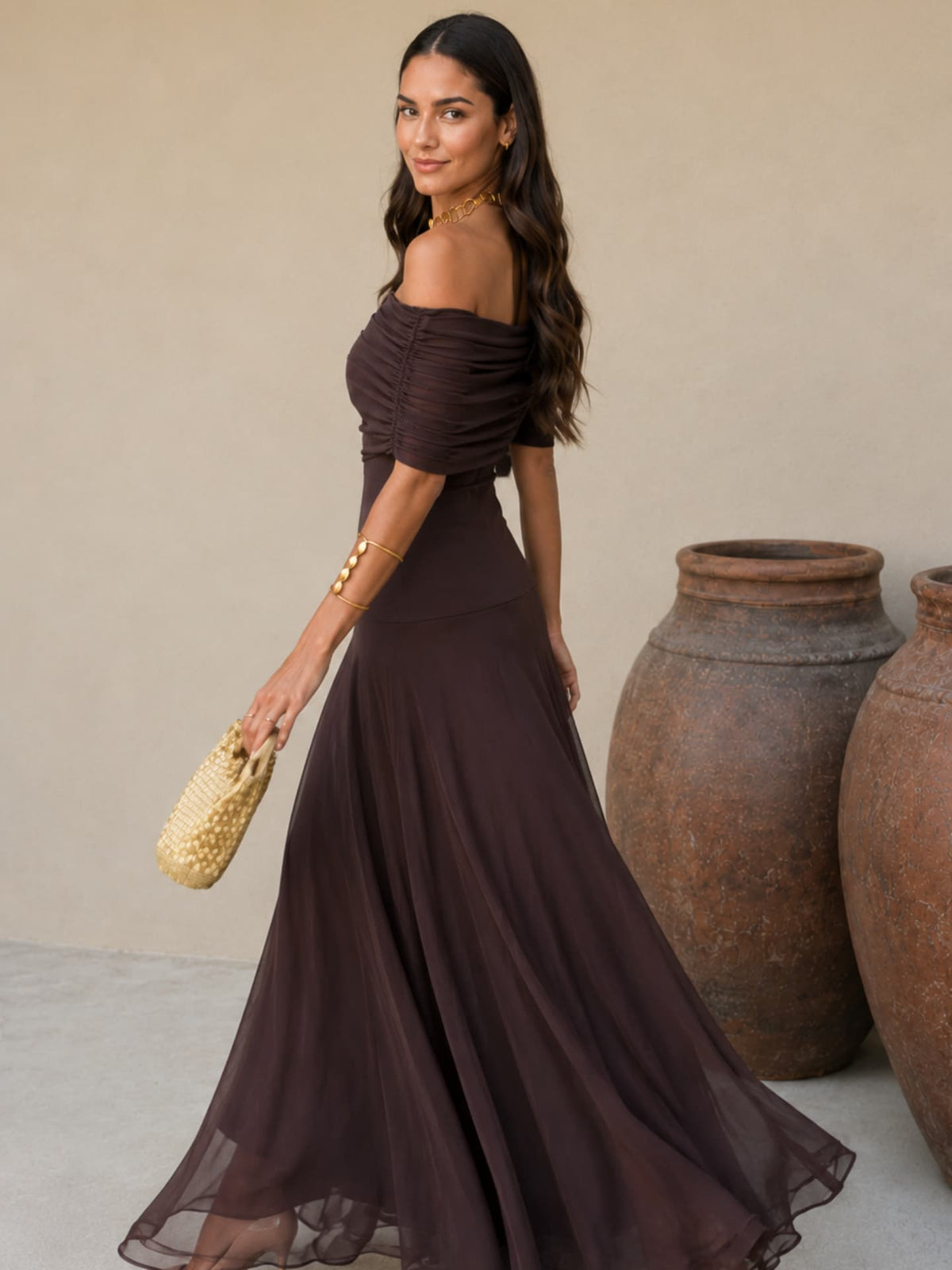 Adriana™ | Vestido marrón estilo Toledo